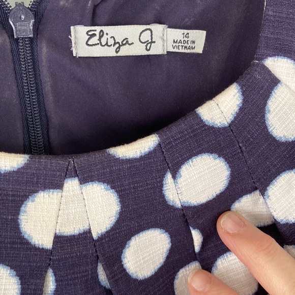 Eliza J - navy polka dot summer dress - size 14 - Picture 3 of 3